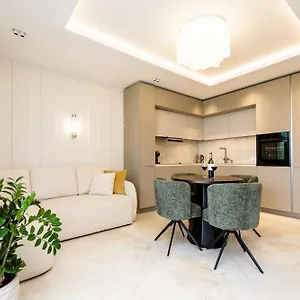 Playa Miraflores Luxury Beachfront Apartment Sitio de Calahonda